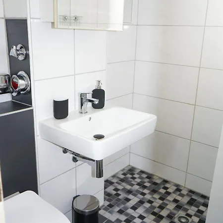 Unique - 3 - Loggia - Kueche - Waschmaschine * 不莱梅